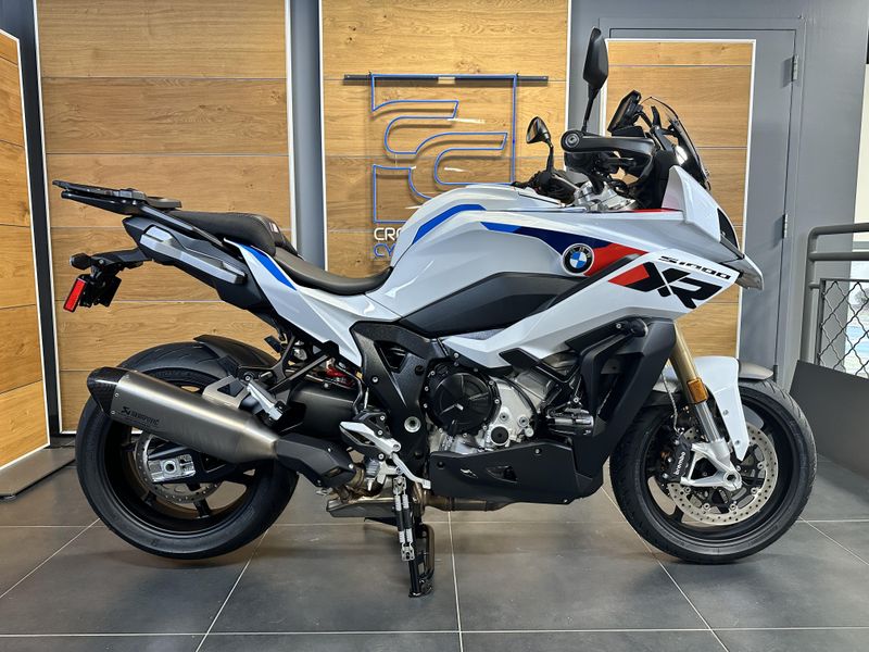 2025 BMW S 1000 XR Image 1