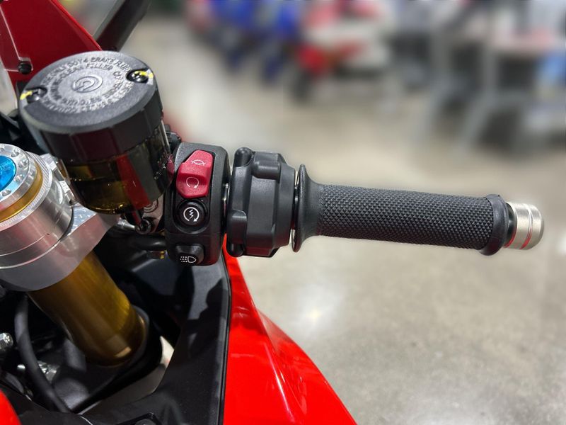 New 2027 Ducati PANIGALE V2 MM93 Image 26