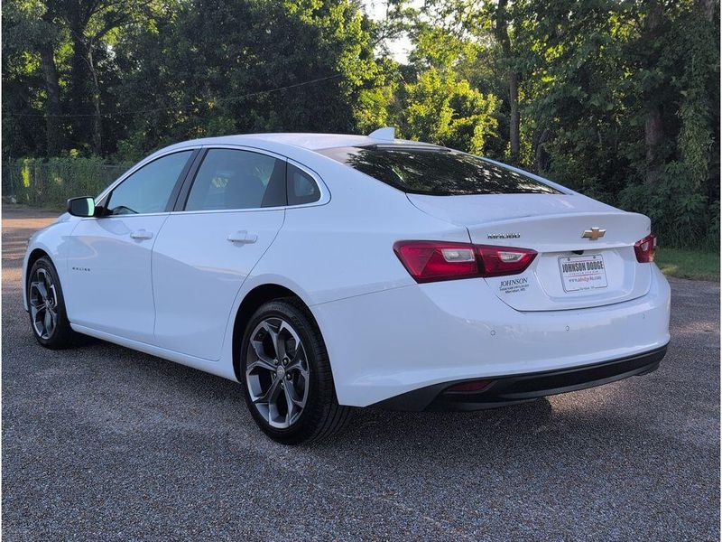 Used 2024 Chevrolet Malibu LTImage 3