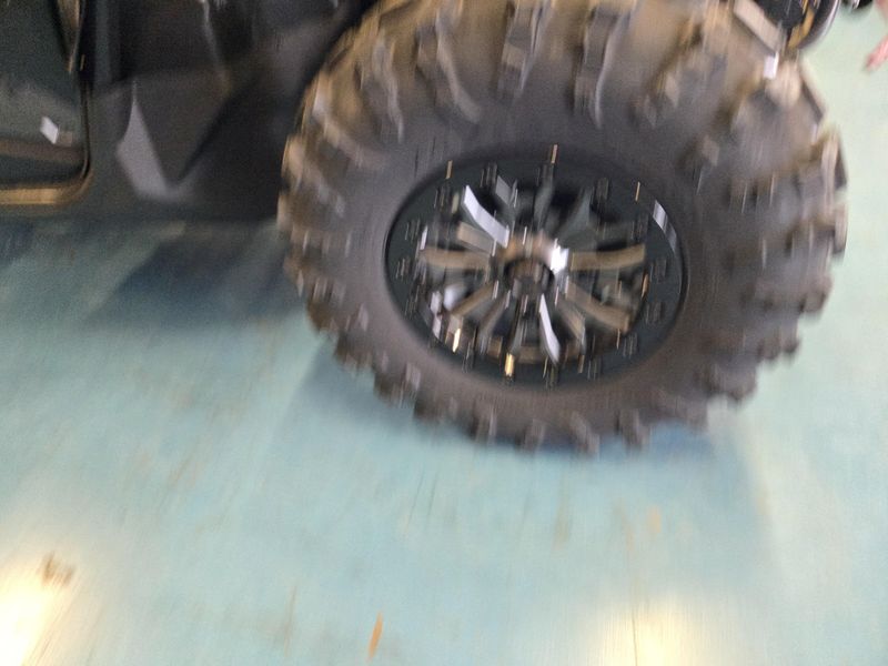 2025 Yamaha YXZ1000R EPS SS XTR MATTE GREY AND METALLIC BLACK Image 16