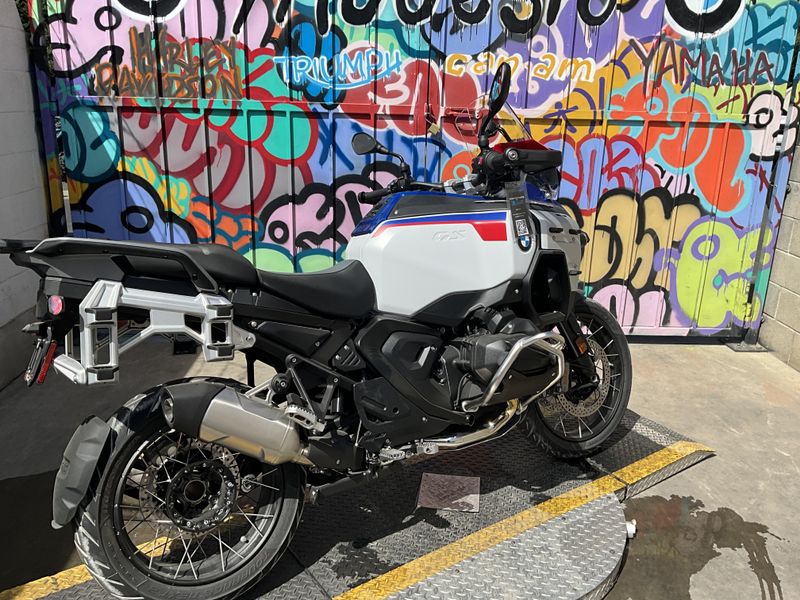 New 2026 BMW R 1300 GS Adventure Image 5