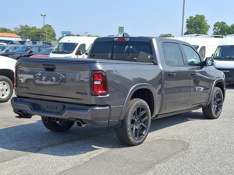 2026 Ram 1500 Laramie photo 4