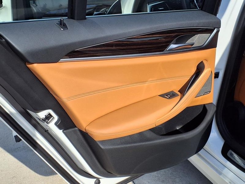 2021 BMW 530i 530iImage 18