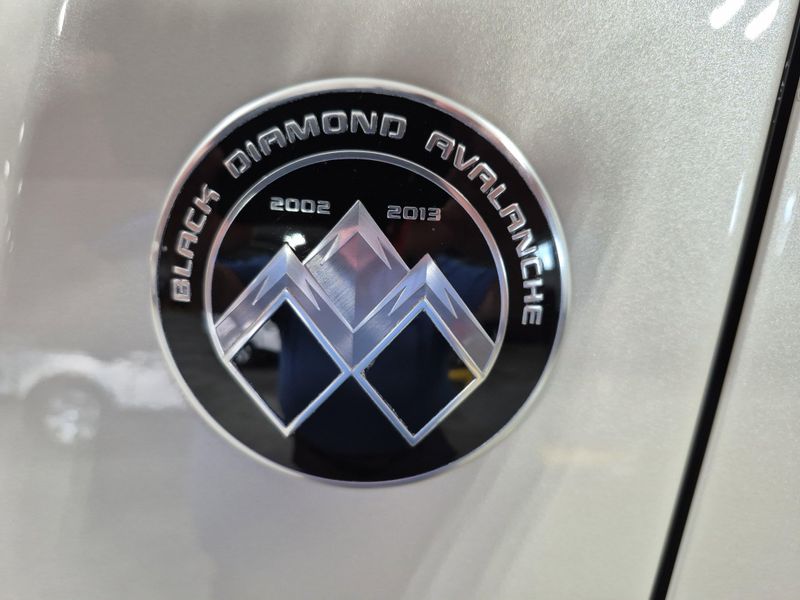 Used 2013 Chevrolet Avalanche LTZImage 8