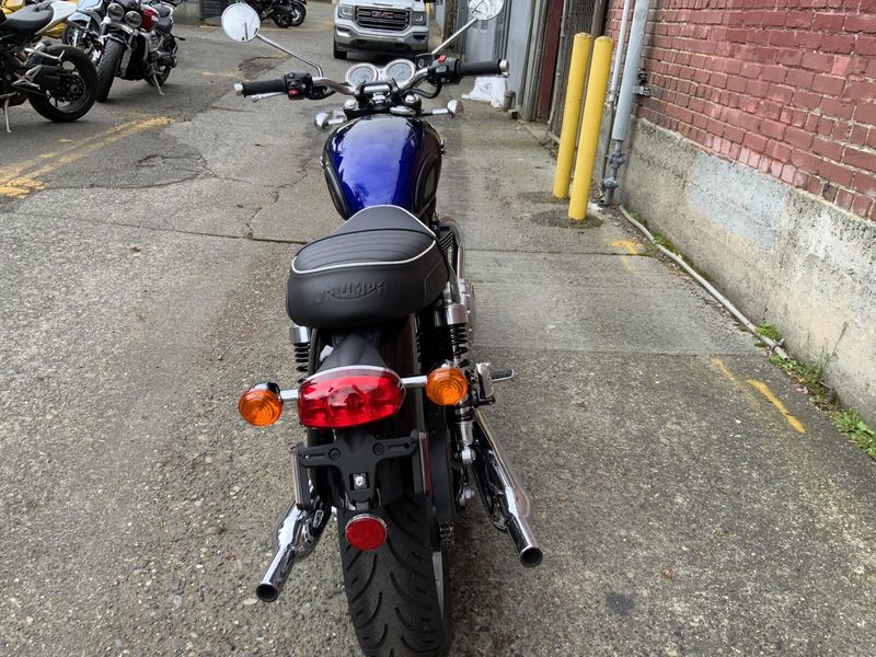 2024 Triumph Bonneville T120