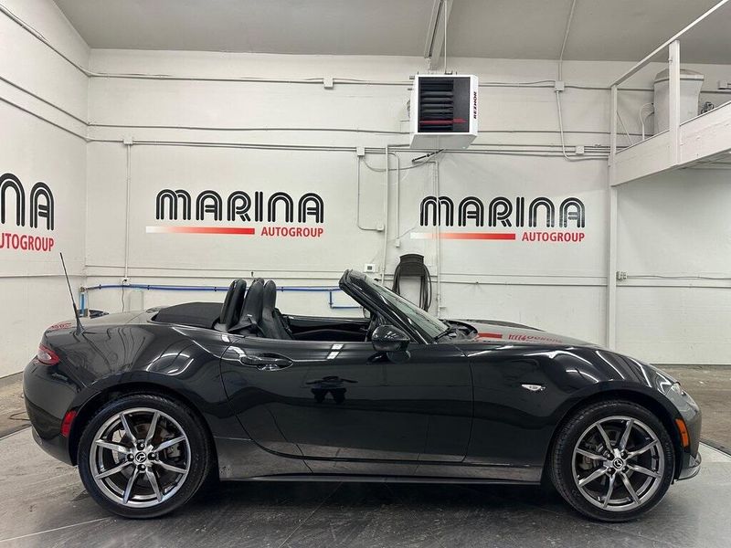 2016 Mazda MX-5 Miata Grand TouringImage 9