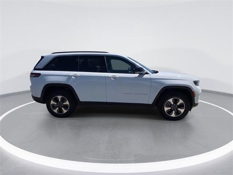 2024 Jeep Grand Cherokee 4xeImage 9