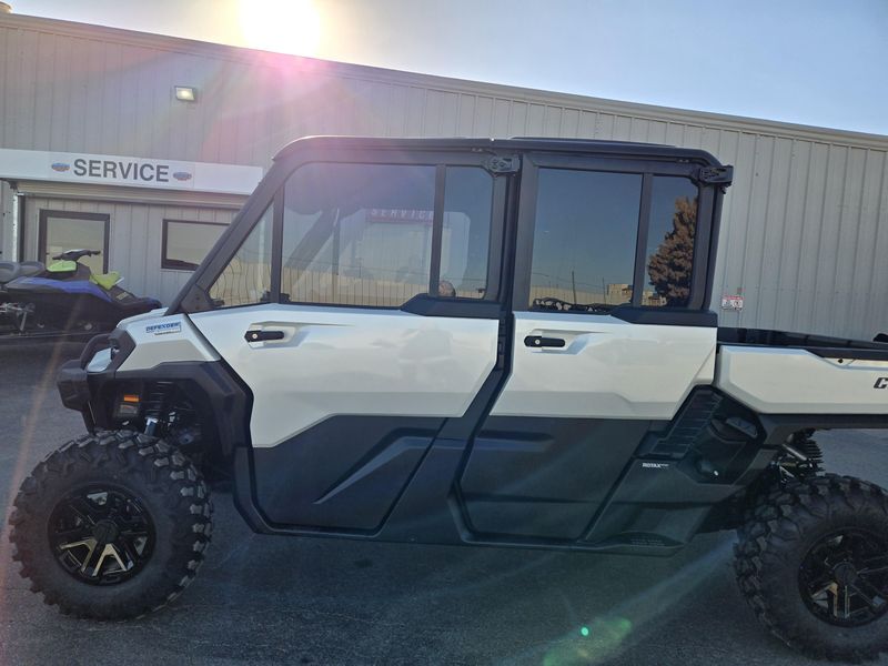 NEW 2026 CAN-AM DEFENDER MAX LIMITED CAB HD11 Image 5