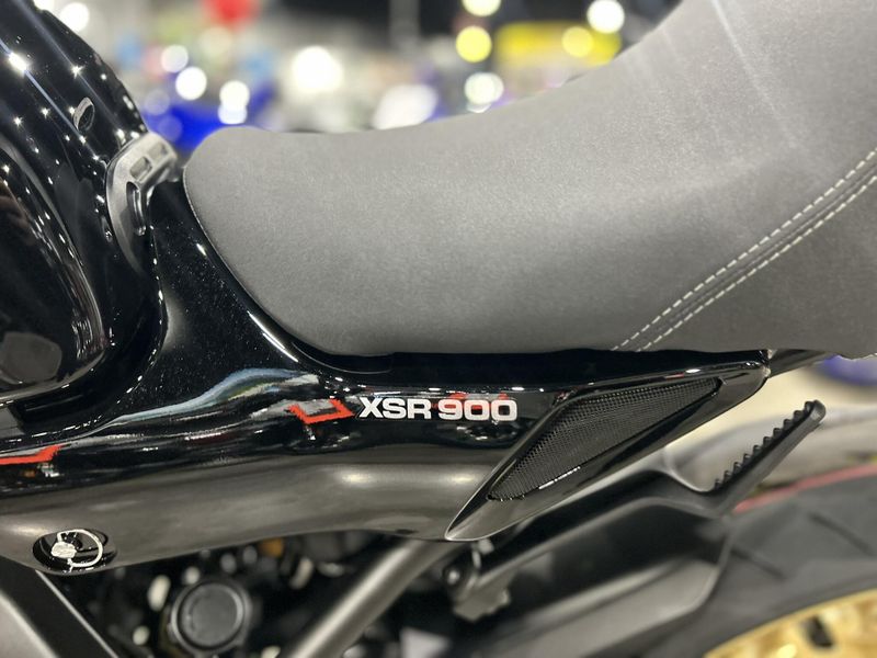 New 2025 Yamaha XSR900 Image 15