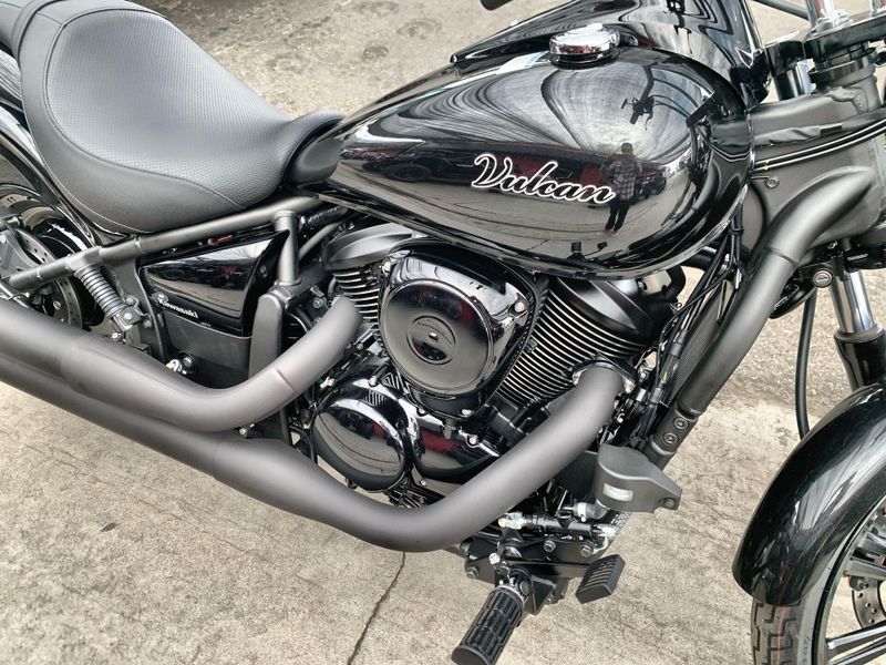 New 2026 Kawasaki VULCAN 900 CUSTOM Image 17