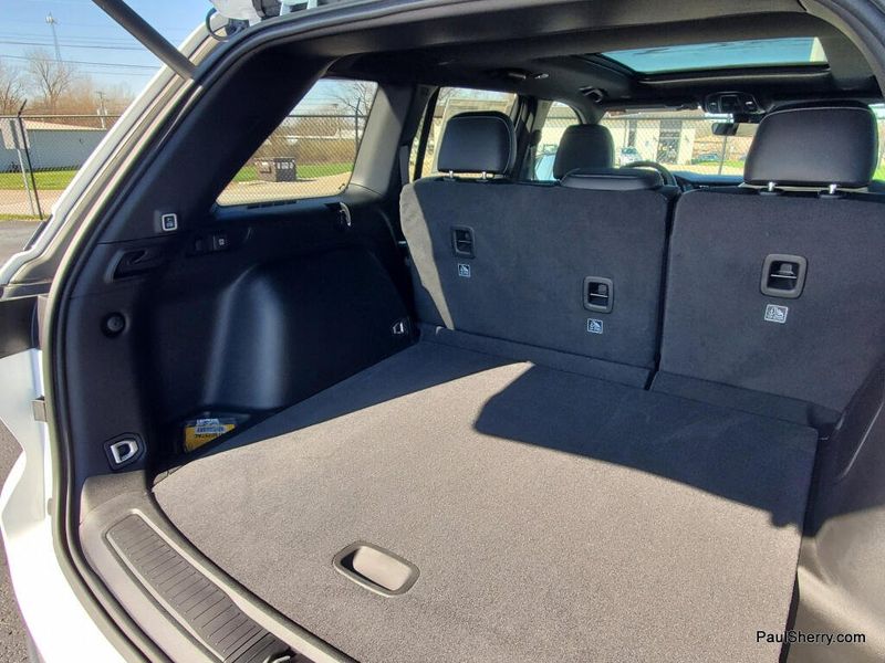 New 2026 Jeep Grand Cherokee Limited 4x4