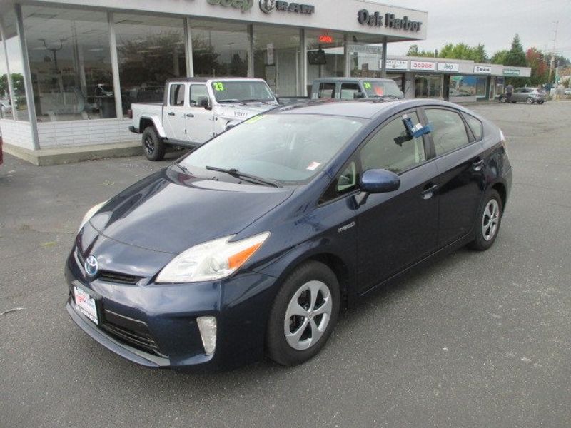 2012 Toyota Prius One/Two/Three/Four/FiveImage 2