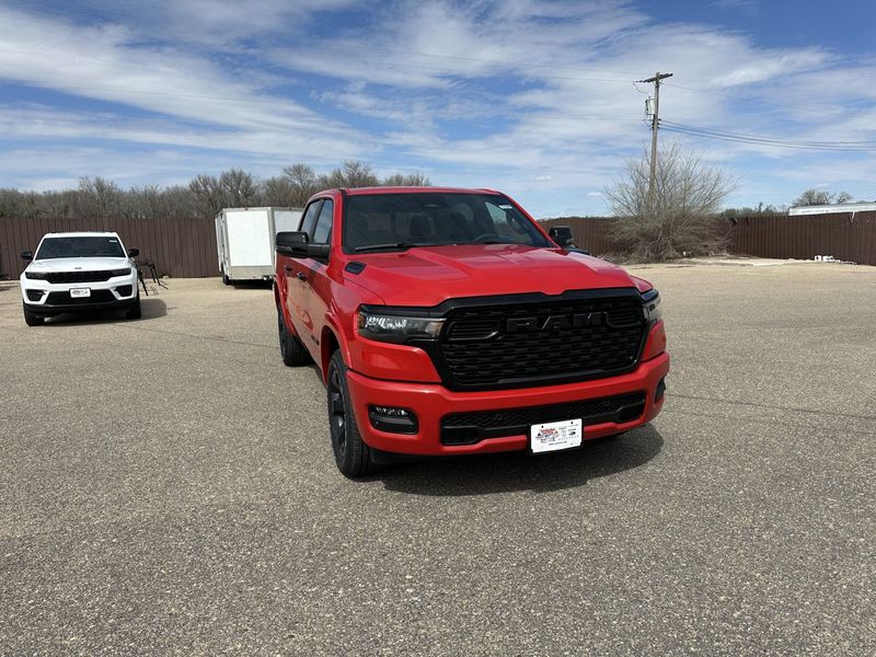 2025 RAM 1500 Big Horn Crew Cab 4x4 5