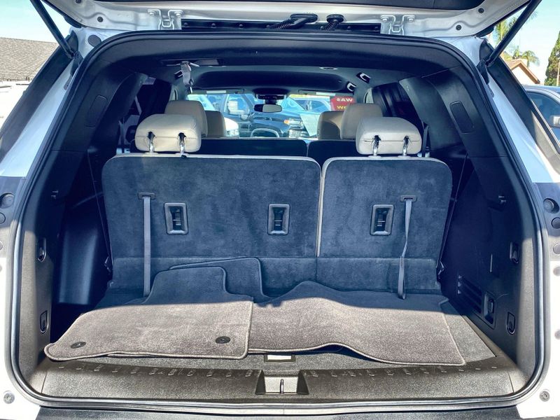 Used 2022 Chevrolet Traverse LSImage 25