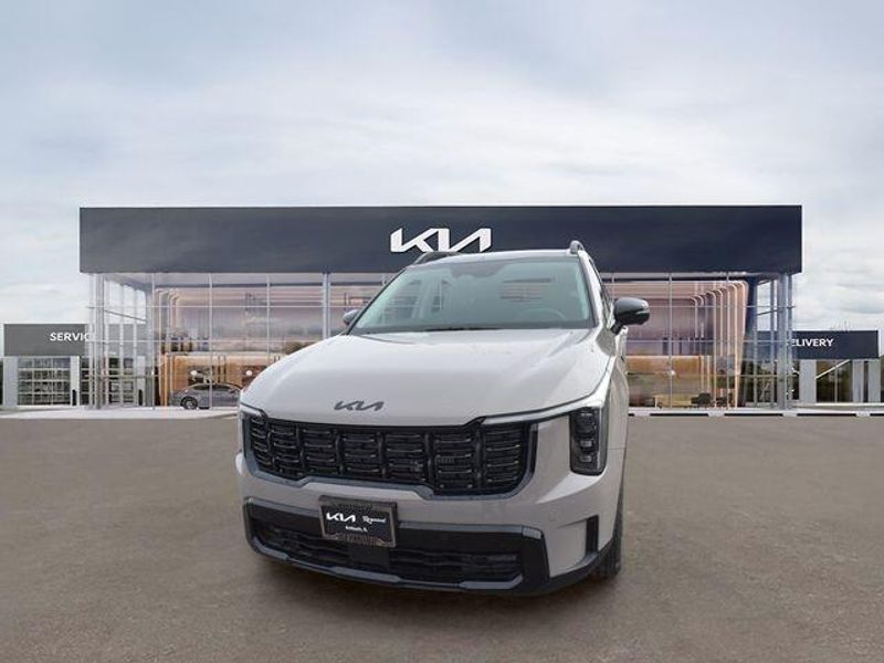 New 2026 Kia Sorento X-Line SXImage 8