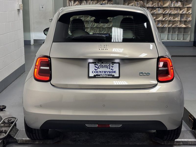 New 2025 Fiat 500e Giorgio Armani Collector