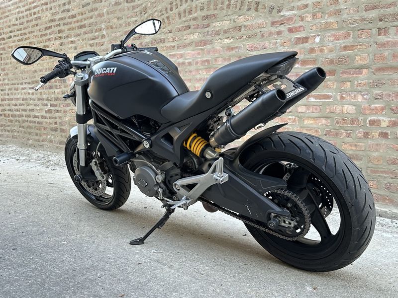 2014 Ducati Monster 696  Image 6