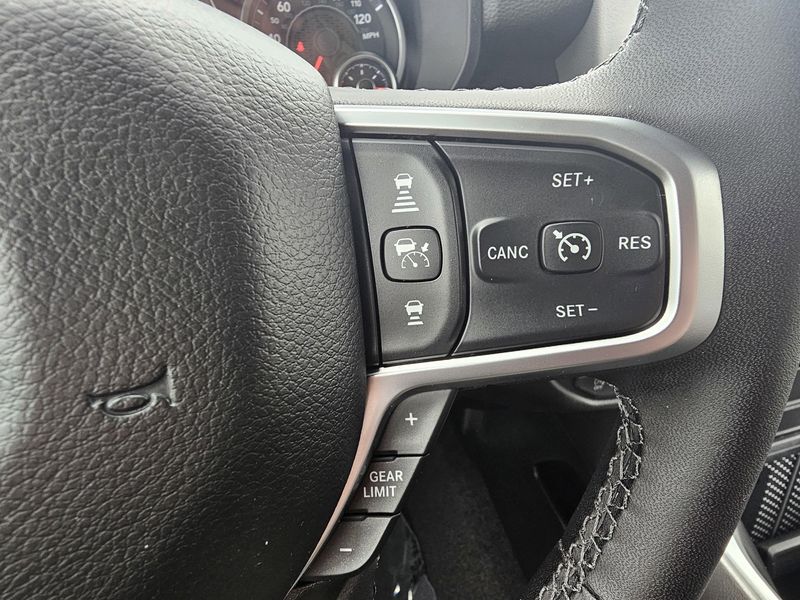 2025 RAM 1500 Big HornImage 17