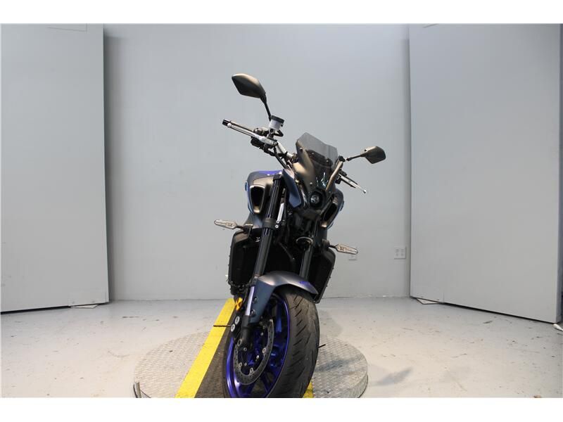 Used 2023 Yamaha MT09 Image 4