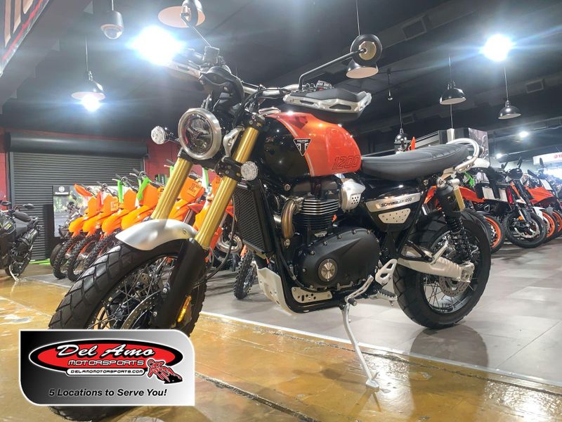 New 2025 Triumph SCRAMBLER 1200 XE Image 1