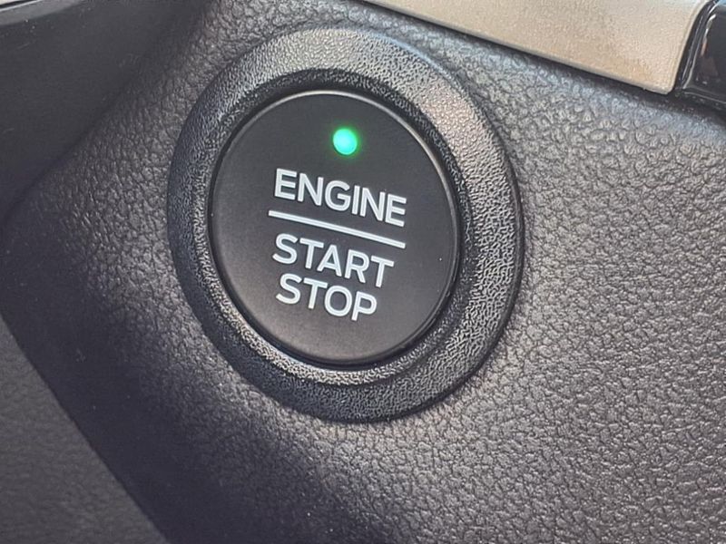 2021 Ford Escape SEImage 19