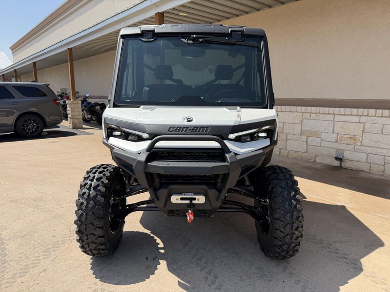 NEW 2026 CAN-AM DEFENDER LIMITED CAB HD11 Image 11