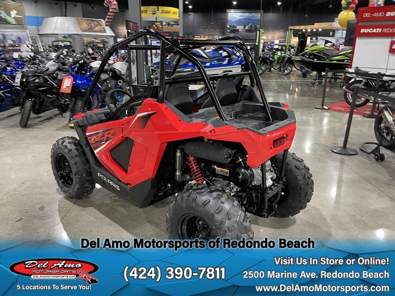 2025 Polaris RZR 200 EFIImage 33