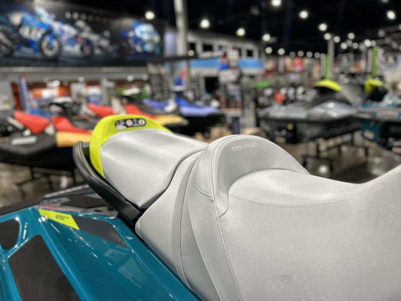 New 2025 Sea-Doo GTI SE 170 (SOUND SYSTEM) Image 12
