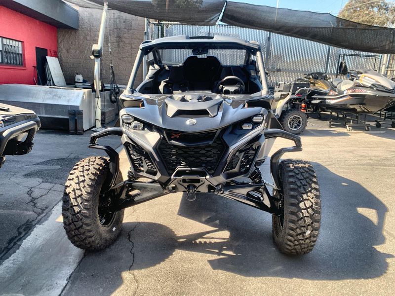 New 2025 Can-Am MAVERICK R X 999T DCT Image 3
