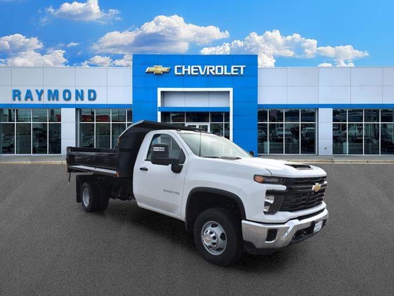 New 2025 Chevrolet Silverado 3500HD Work TruckImage 11