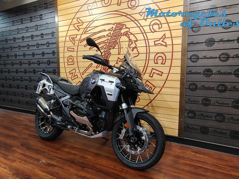 2025 BMW R1300GS Adventure Image 2