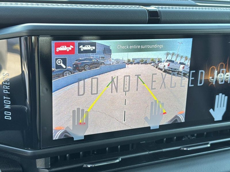 New 2026 Jeep Gladiator Mojave X 4x4