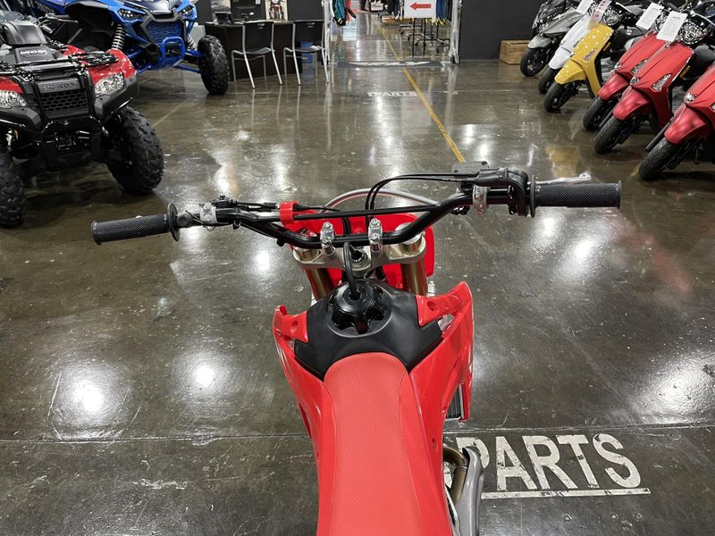 2025 Honda CRF150R Image 16