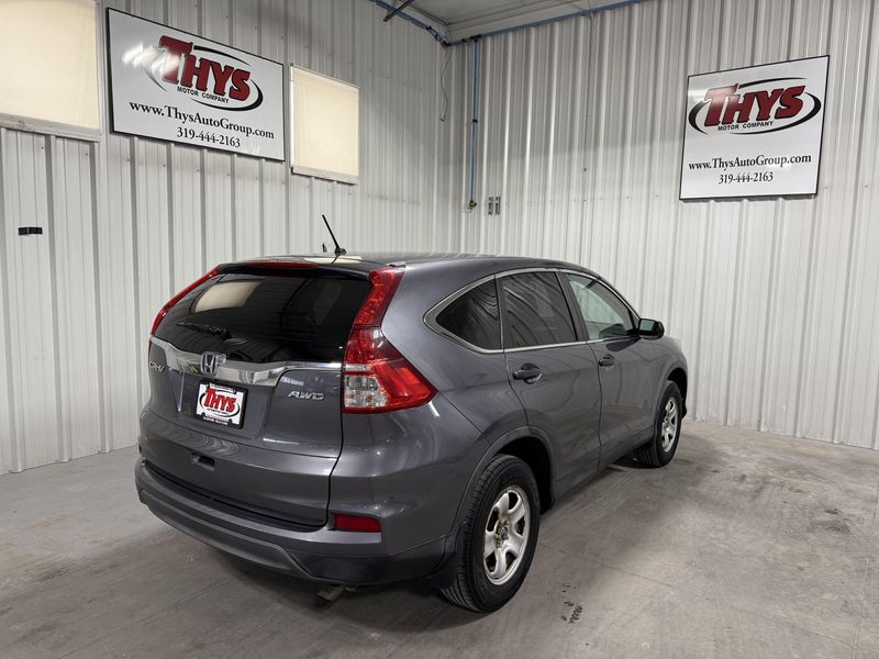 Used 2016 Honda CR-V LXImage 3