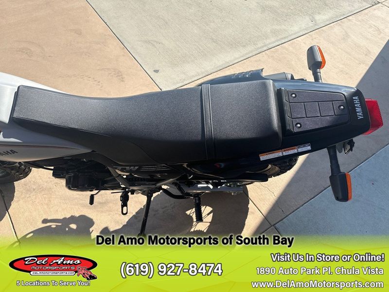 2024 Yamaha TW200R1C  in a GALLANT GRAY exterior color. Del Amo Motorsports of South Bay (619) 547-1937 delamomotorsports.com 