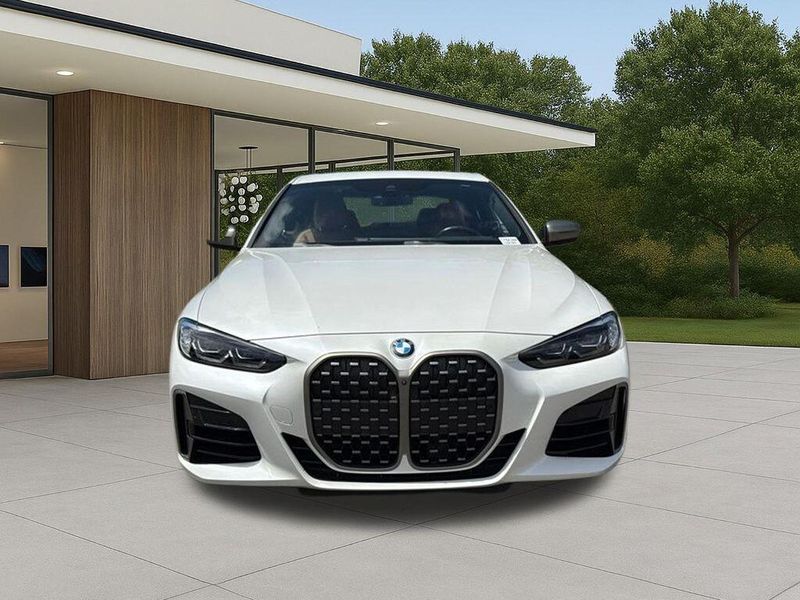 Used 2024 BMW 4 Series M440iImage 4
