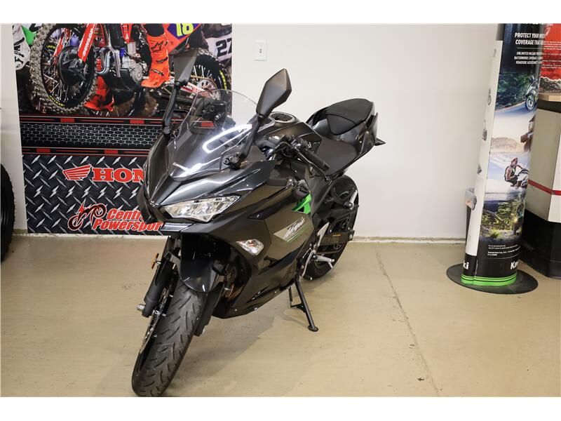 Used 2023 Kawasaki NINJA 400 Image 3