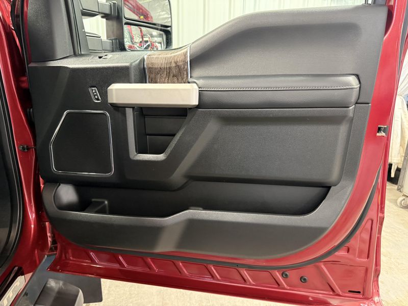 Used 2019 Ford F-350 Image 8