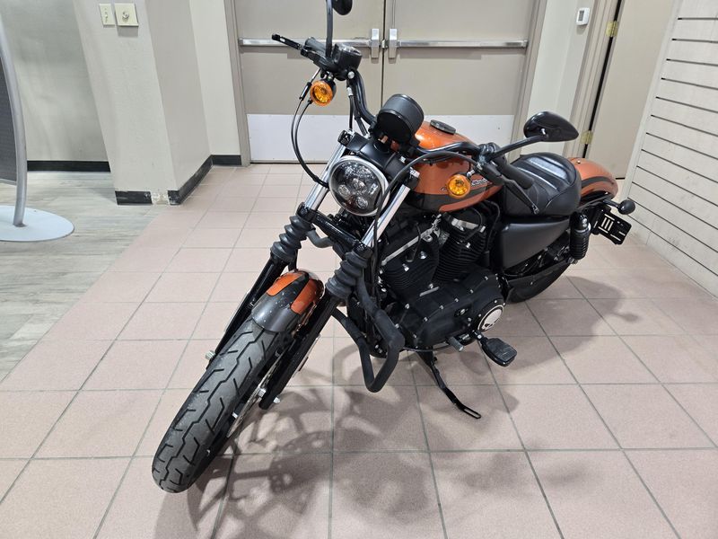 2020 HARLEY SPORTSTER IRON 883 ORANGE Image 4