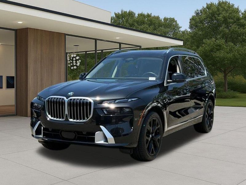 Used 2024 BMW X7 xDrive40iImage 2