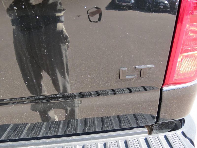 Used 2022 Chevrolet Silverado 2500HD LT 4x4 4dr Crew Cab SBImage 6