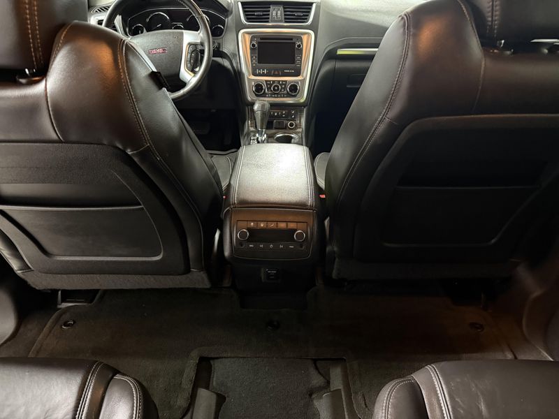 Used 2016 GMC Acadia SLTImage 22