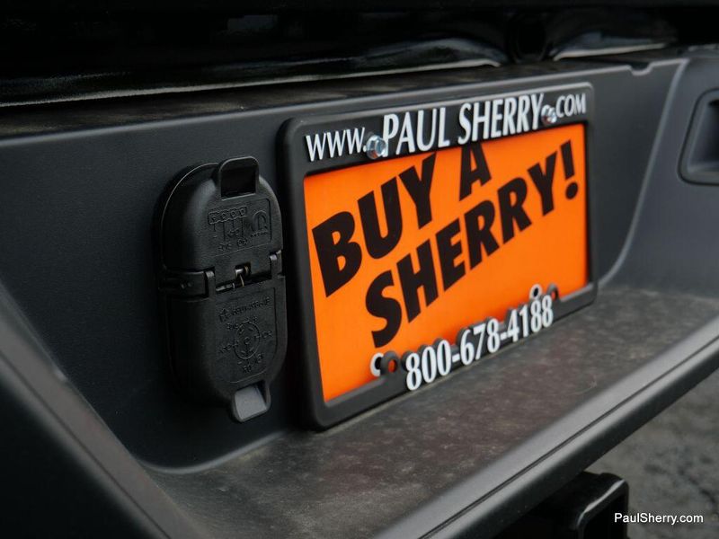 New 2025 Jeep Gladiator Willys 4x4