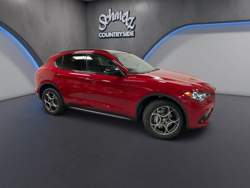 New 2026 Alfa Romeo Stelvio AwdImage 2