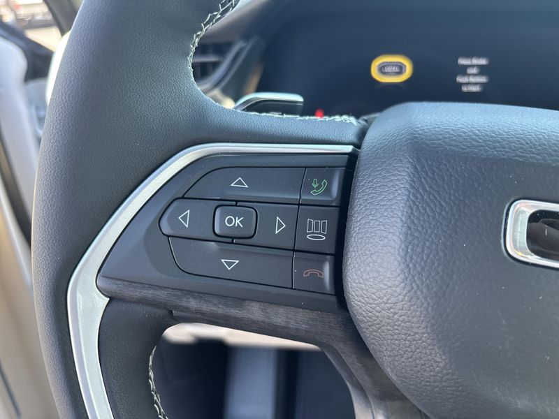 New 2026 Jeep Grand Cherokee Limited 4x4Image 30