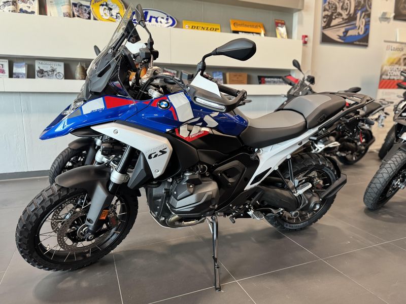 2025 BMW R 1300 GSImage 2