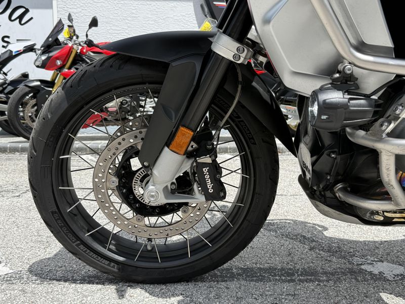 2022 BMW R 1250 GS Adventure