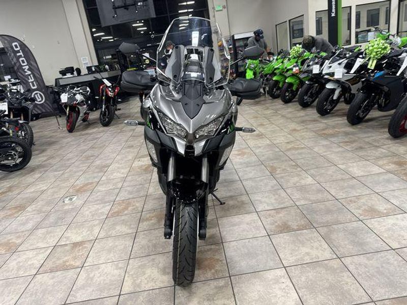 New 2025 Kawasaki VERSYS 1100 SE LT ABS Image 12