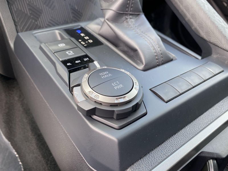 New 2025 Toyota Tacoma SR5Image 19