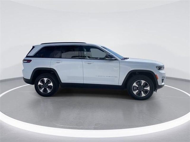 2024 Jeep Grand Cherokee 4xeImage 9